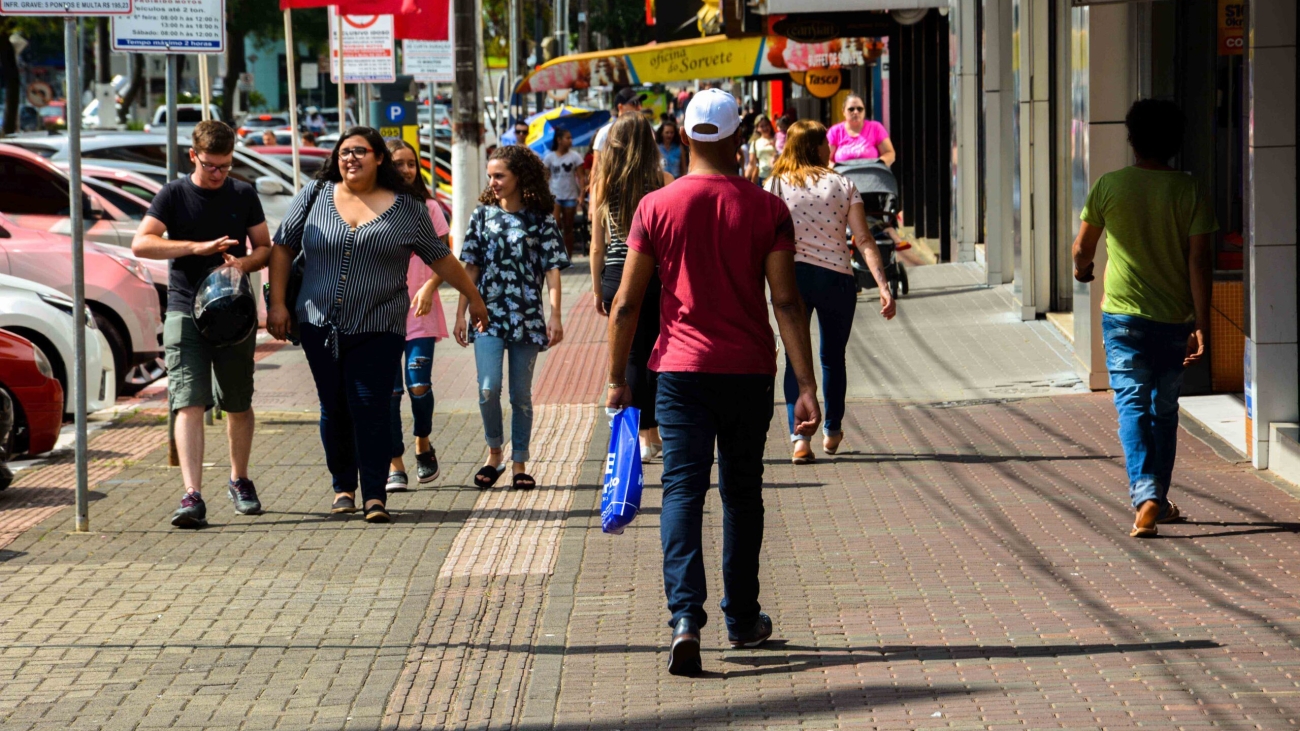 O comércio regional se prepara para uma intensa movimentação neste fim de ano, impulsionada, especialmente, pela ampla programação cultural e atrativos natalinos. (Foto: arquivo/MB Comunicação).